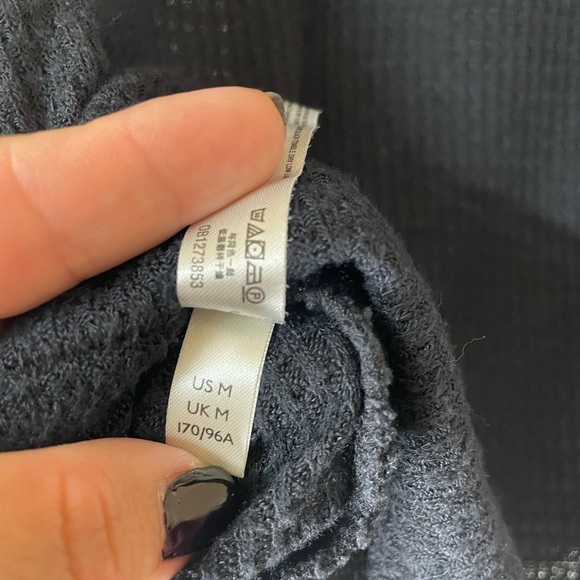 Intimately Free People long sleeve size M. Thermal type great condition - Picture 5 of 6